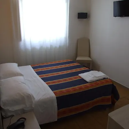 Hotell Midy Viareggio