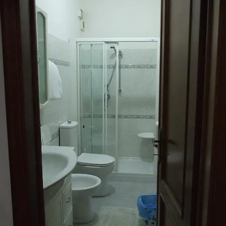 Midy Szálloda 3*