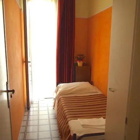 Midy 3* Viareggio