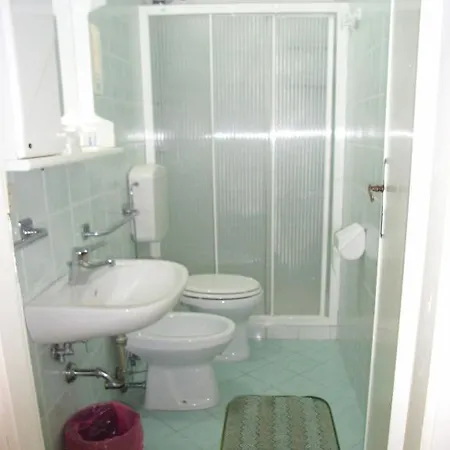 Midy 3* Viareggio